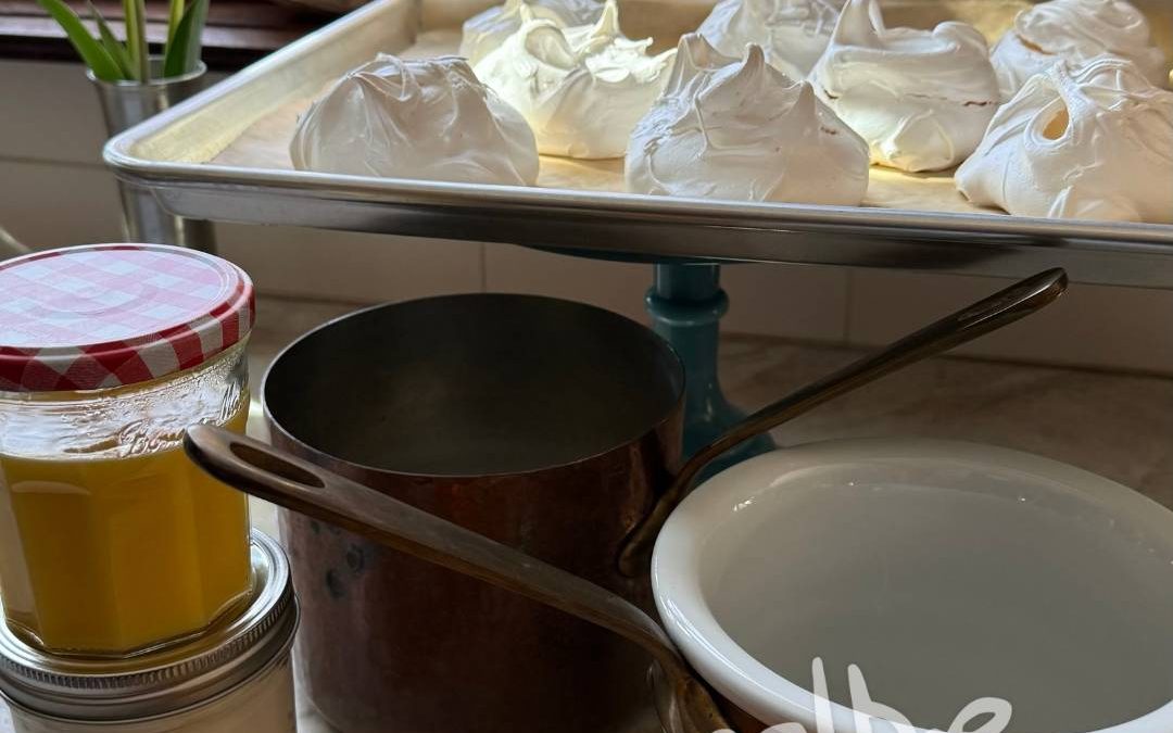 Lemon Curd & Meringues